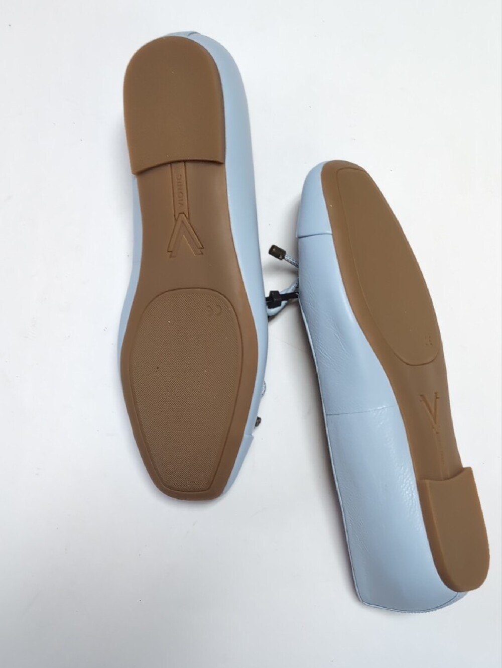 Vionic Women’s Pale Blue Square-Toe Ballet Flats with Bow - Picture 5 of 5